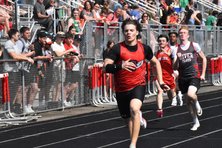 Steubenville Boys, Girls Sweep Bellaire Relays